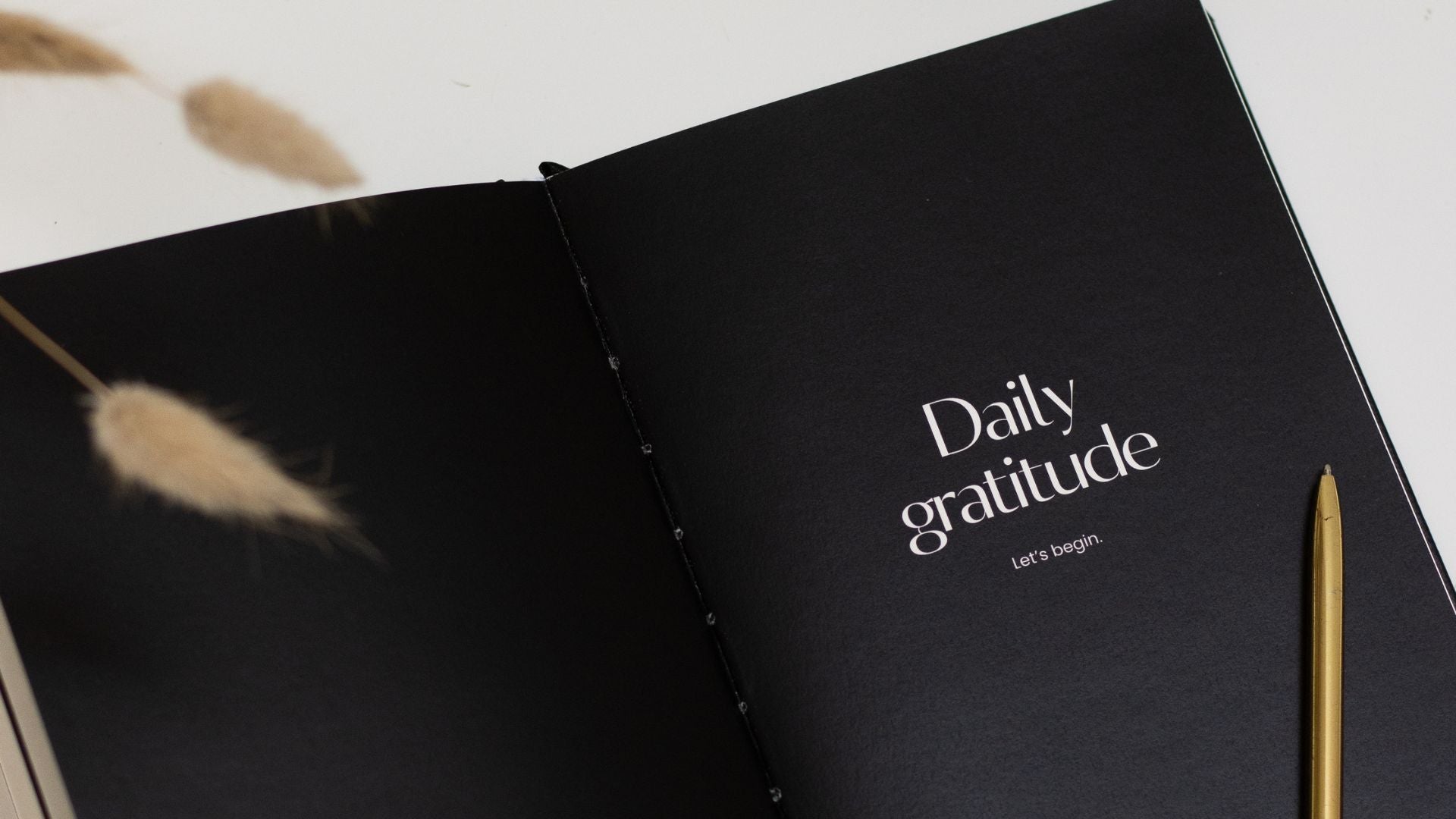 15 Benefits of Gratitude Journaling for Mental Well-Being in 2025