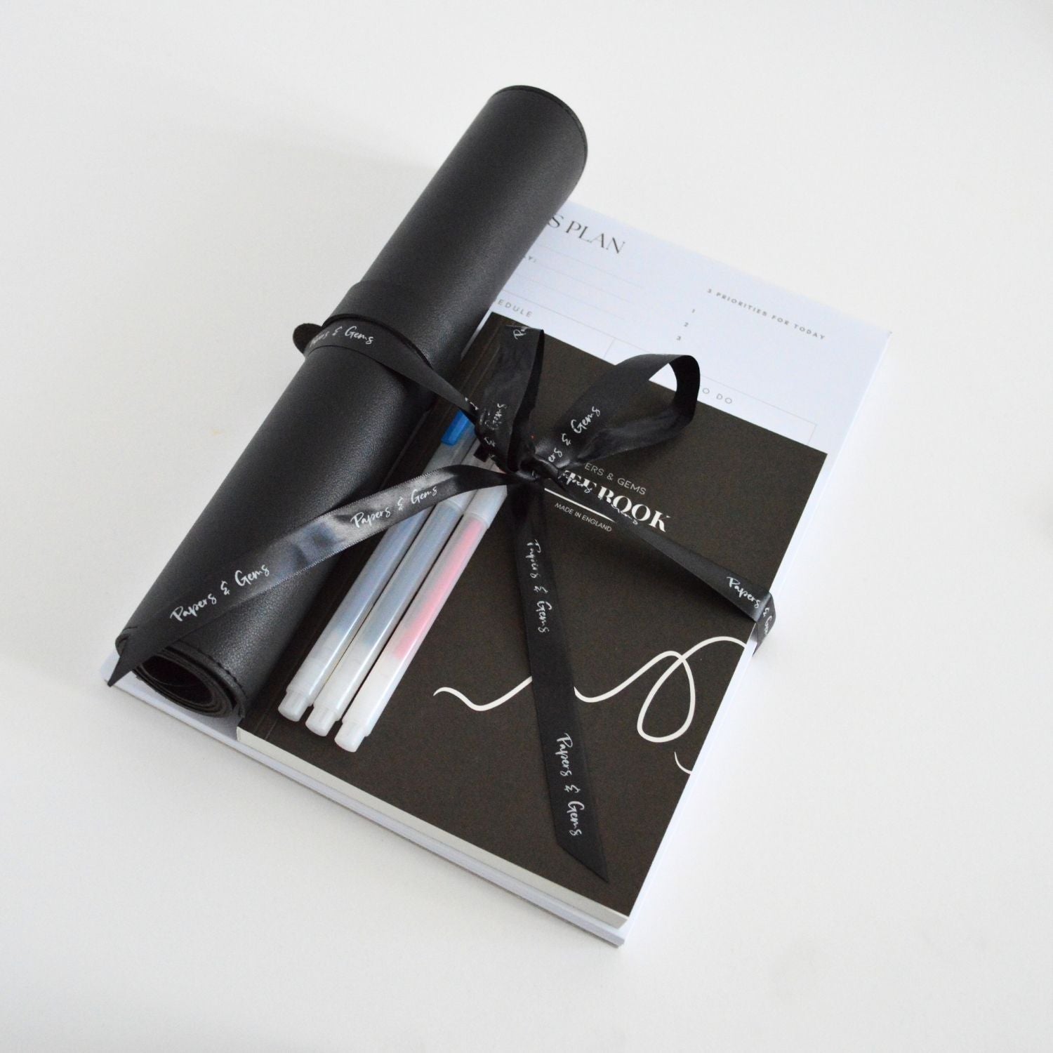 stationery gift set in black